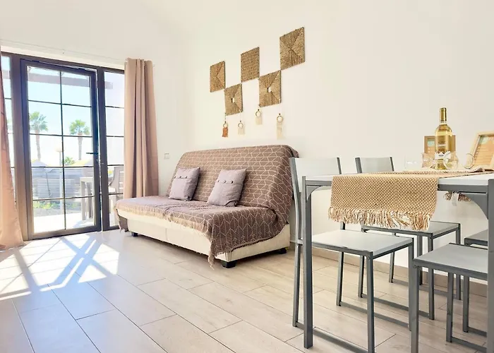 Διαμέρισμα First