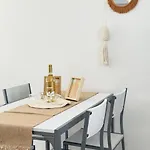 Διαμέρισμα First